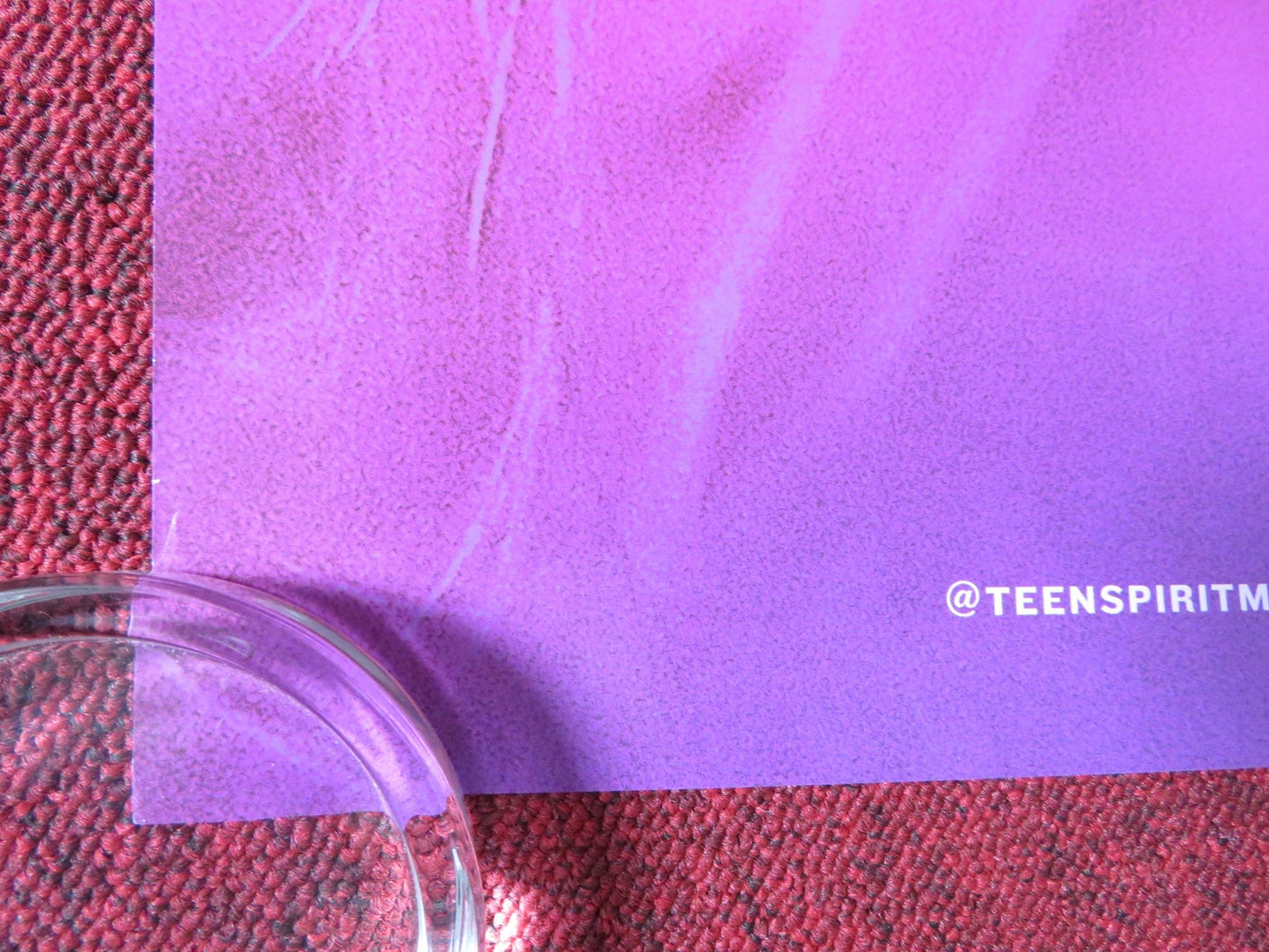 TEEN SPIRIT US ONE SHEET ROLLED POSTER ELLE FANNING MILLIE BRADY 2018 Rendezvous Cinema Movie posters