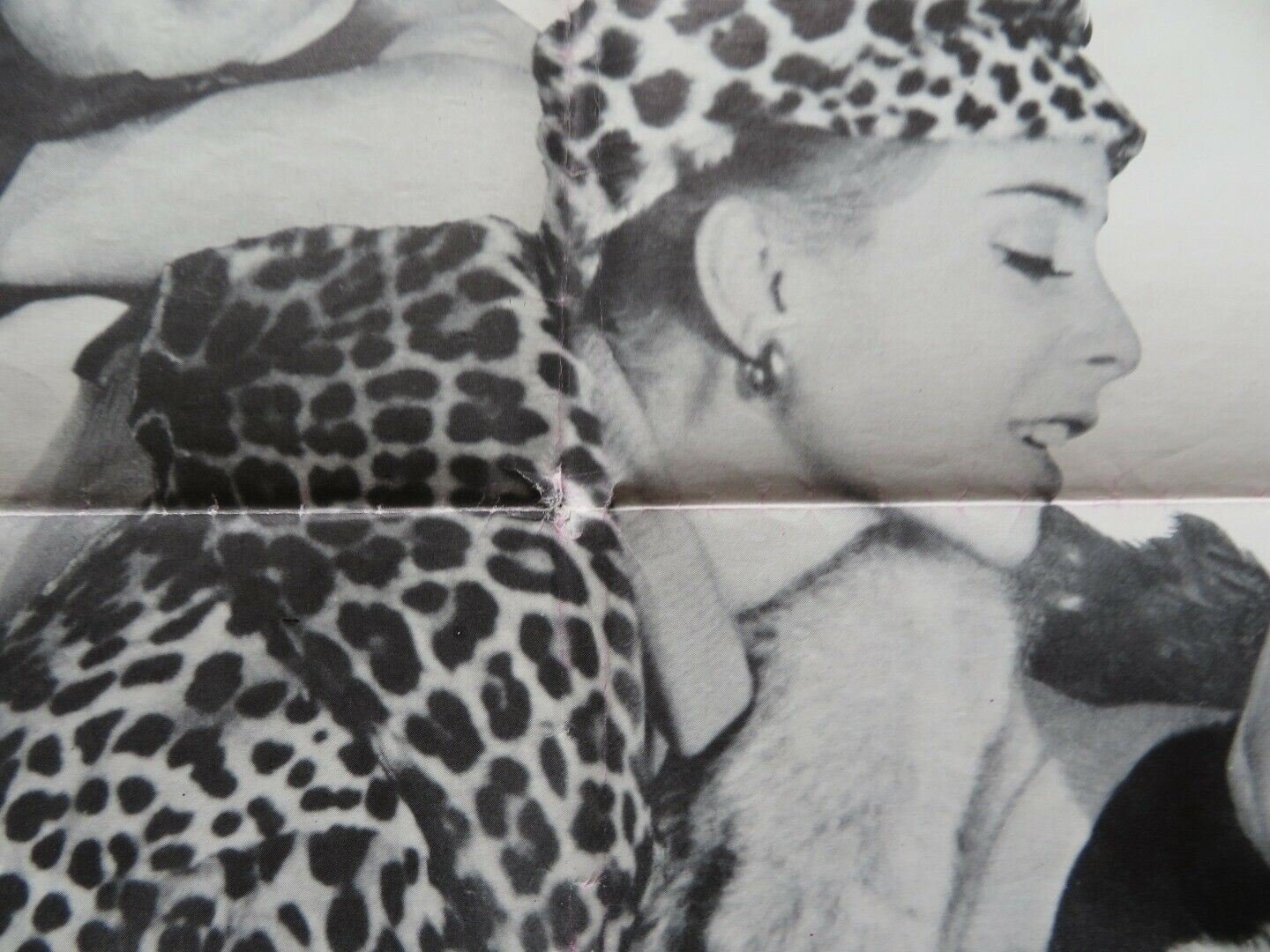 TENDER SCOUNDREL FOLDED US ONE SHEET POSTER JEAN - PAUL BELMONDO 1967 Movie posters