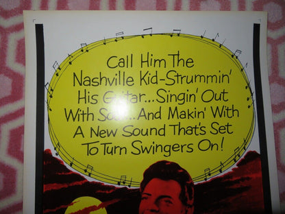 THAT TENNESSEE BEAT US INSERT (14"x 36") POSTER MINNIE PEARL MERLE TRAVIS 1966 - Rendezvous Cinema