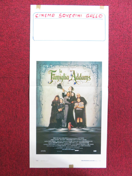 THE ADDAMS FAMILY ITALIAN LOCANDINA POSTER ANJELICA HOUSTON RAUL JULIA 1992 Rendezvous Cinema Movie posters