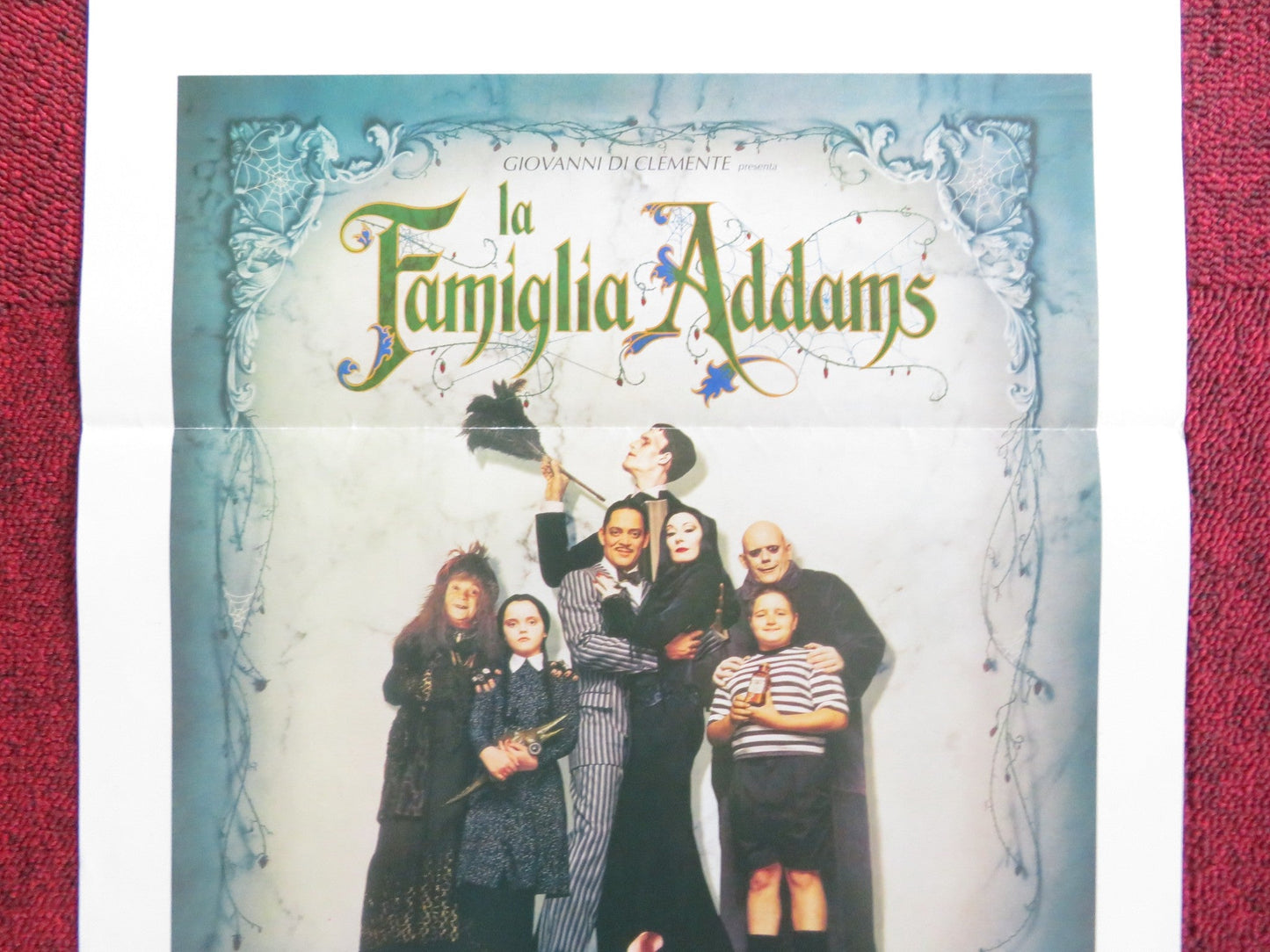THE ADDAMS FAMILY ITALIAN LOCANDINA POSTER ANJELICA HOUSTON RAUL JULIA 1992 Rendezvous Cinema Movie posters