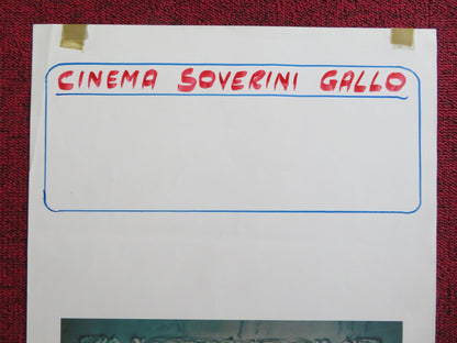 THE ADDAMS FAMILY ITALIAN LOCANDINA POSTER ANJELICA HOUSTON RAUL JULIA 1992 Rendezvous Cinema Movie posters