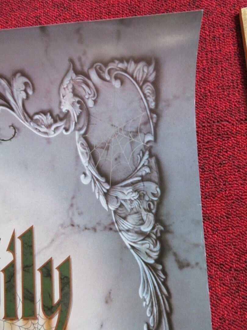 THE ADDAMS FAMILY US ONE SHEET ROLLED POSTER ANJELICIA HUSTON RAUL JULIA 1991 - Rendezvous Cinema