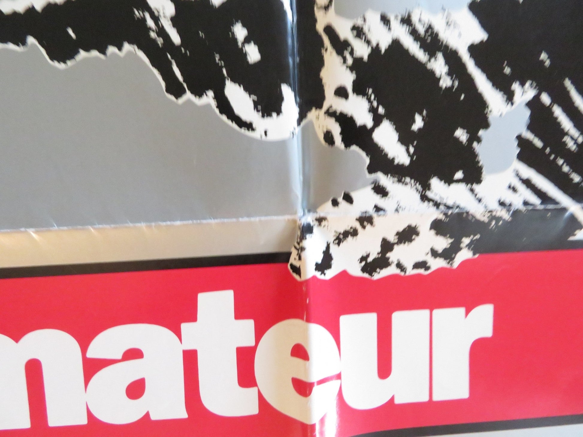 THE AMATEUR FOLDED US ONE SHEET POSTER JOHN SAVAGE CHRISTOPHER PLUMMER 1982 Rendezvous Cinema Movie posters