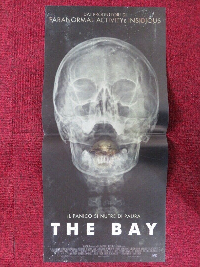 THE BAY ITALIAN LOCANDINA (26.5"x12.5") POSTER BARRY LEVINSON NANSI ALUKA 2012 Movie posters
