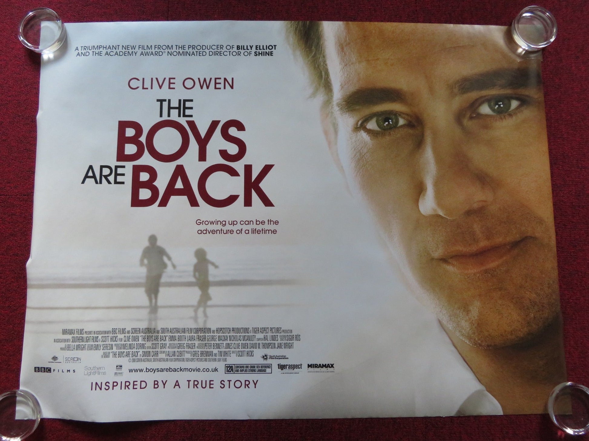 THE BOYS ARE BACK UK QUAD (30"x 40") ROLLED POSTER CLIVE OWEN EMMA BOOTH 2009 Rendezvous Cinema Movie posters