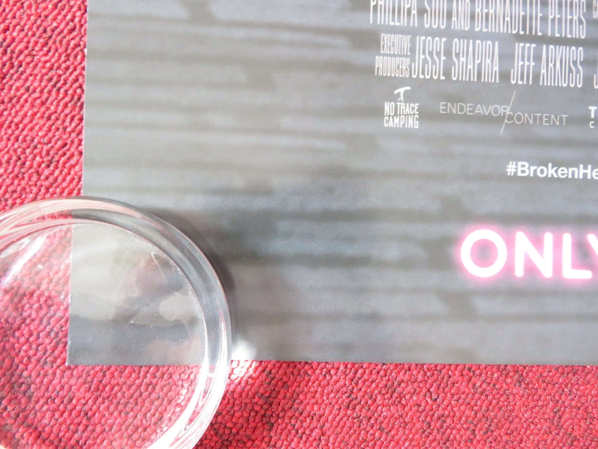 THE BROKEN HEARTS GALLERY US ONE SHEET ROLLED POSTER GERALDINE VISWANATHAN 2020 Rendezvous Cinema Movie posters