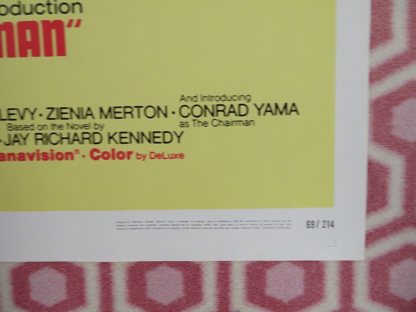 THE CHAIRMAN STYLE B FOLDED US ONE SHEET POSTER GREGORY PECK ANNE HEYWOOD 1969 - Rendezvous Cinema