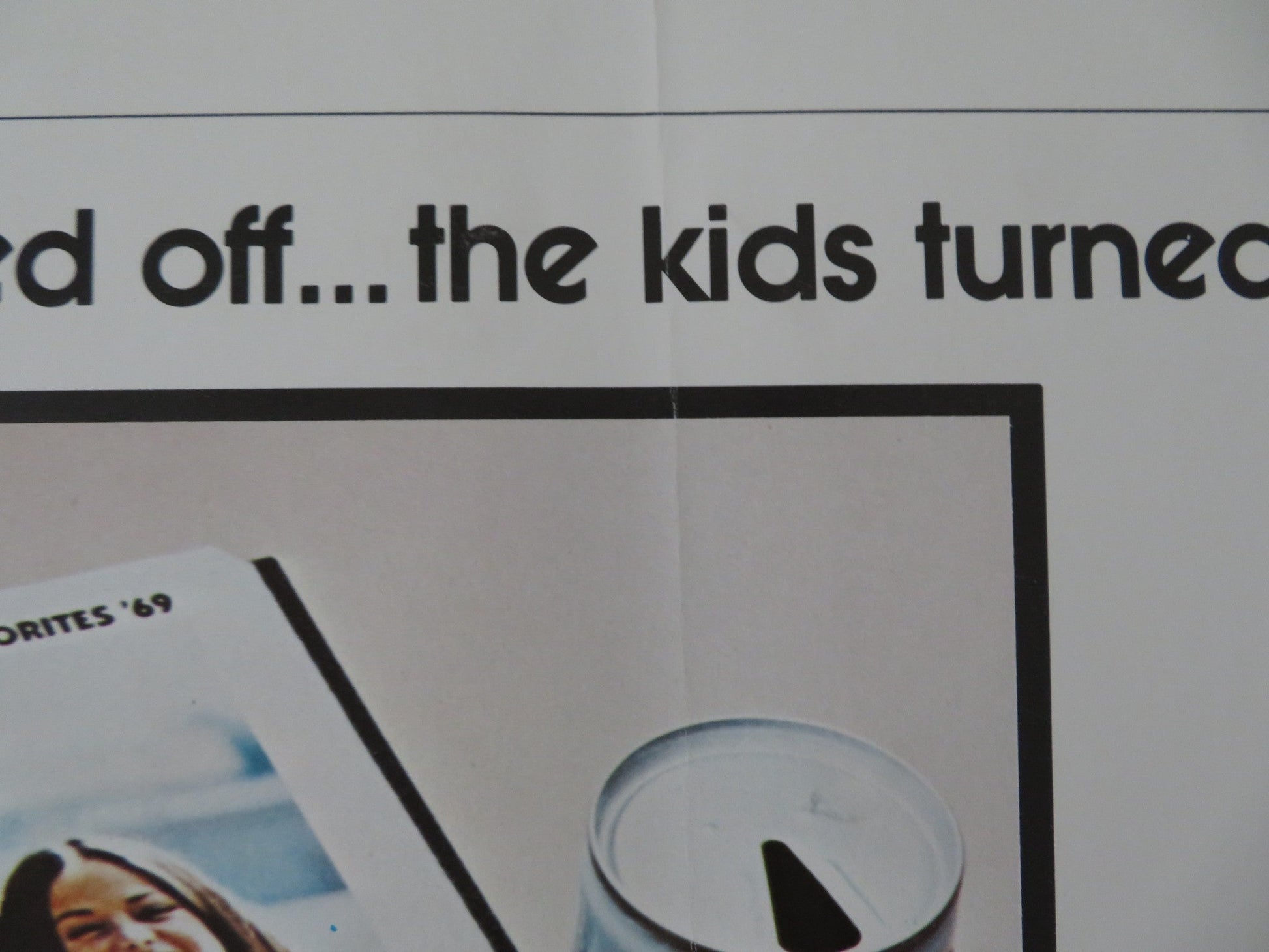 THE CHICKEN CHRONICLES US HALF SHEET (22"x 28") POSTER STEVEN GUTTENBERG 1977 Rendezvous Cinema Movie posters