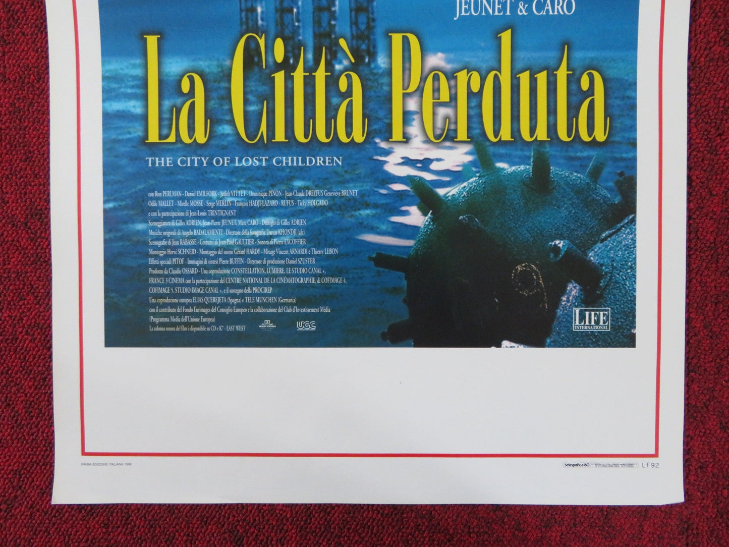 THE CITY OF LOST CHILDREN ITALIAN LOCANDINA POSTER RON PERLMAN D. EMILFORK 1998 Rendezvous Cinema Movie posters