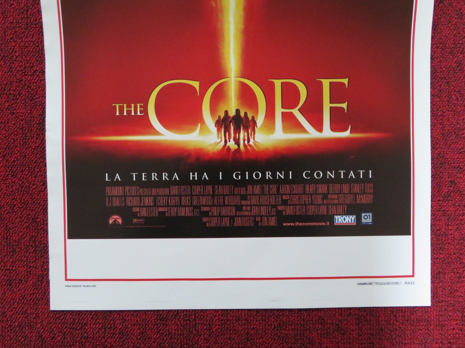 THE CORE ITALIAN LOCANDINA POSTER CHRISTOPHER SHYER AARON ECKHART 2003 Rendezvous Cinema Movie posters