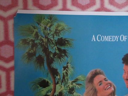 THE COUCH TRIP US ONE SHEET POSTER DAN AYKROYD WALTER MATTHAU 1988 Movie posters