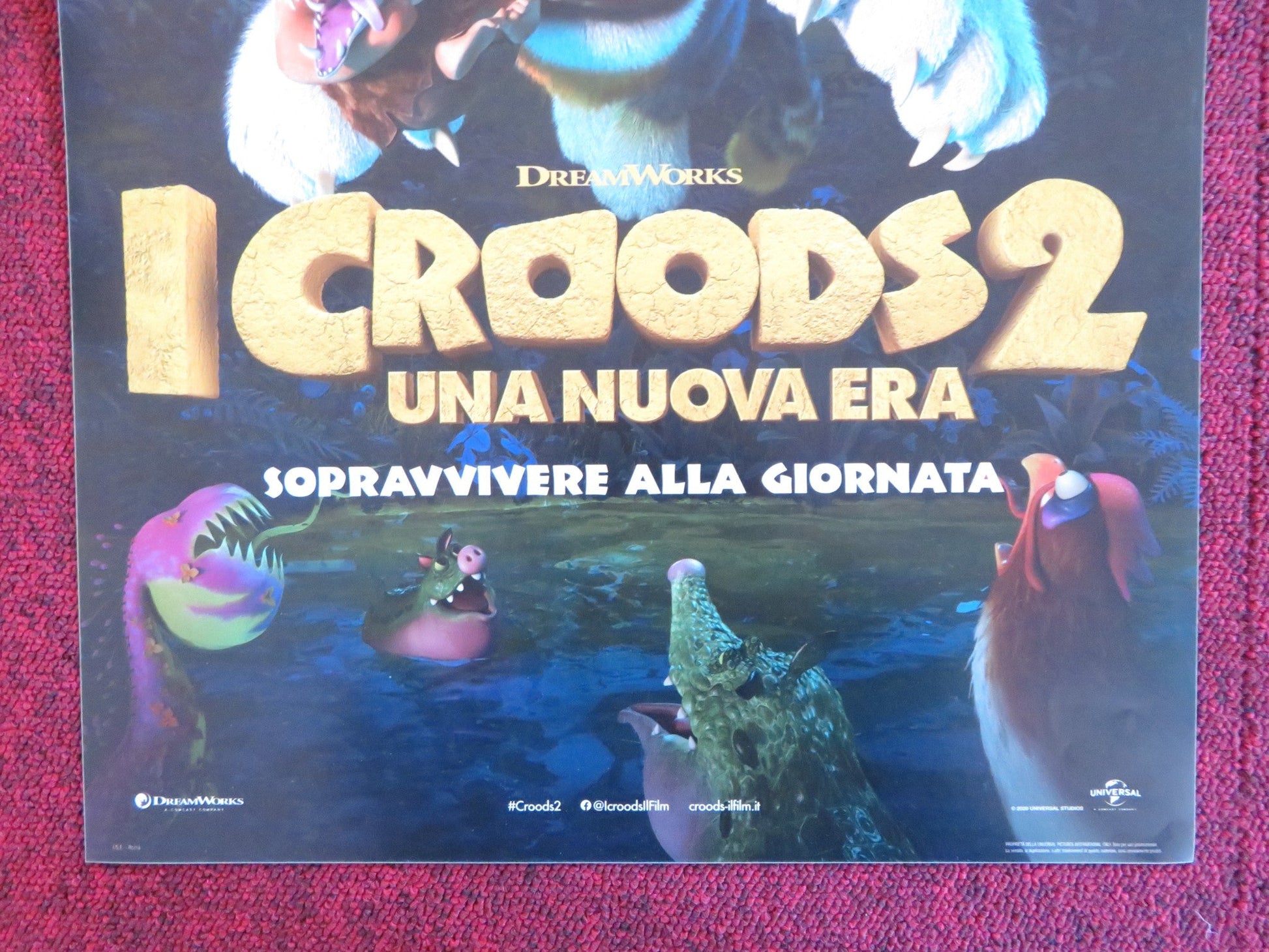 THE CROODS: A NEW AGE ITALIAN LOCANDINA POSTER NICOLAS CAGE EMMA STONE 2020 Rendezvous Cinema Movie posters