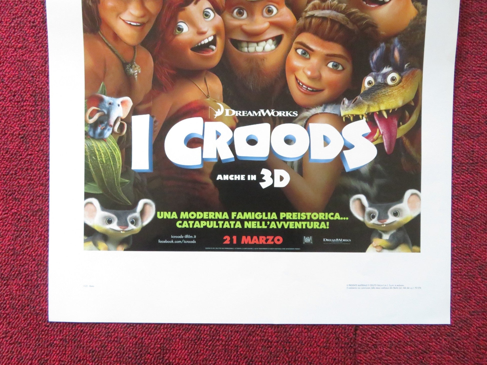 THE CROODS ITALIAN LOCANDINA POSTER NICOLAS CAGE EMMA STONE 2013 Rendezvous Cinema Movie posters