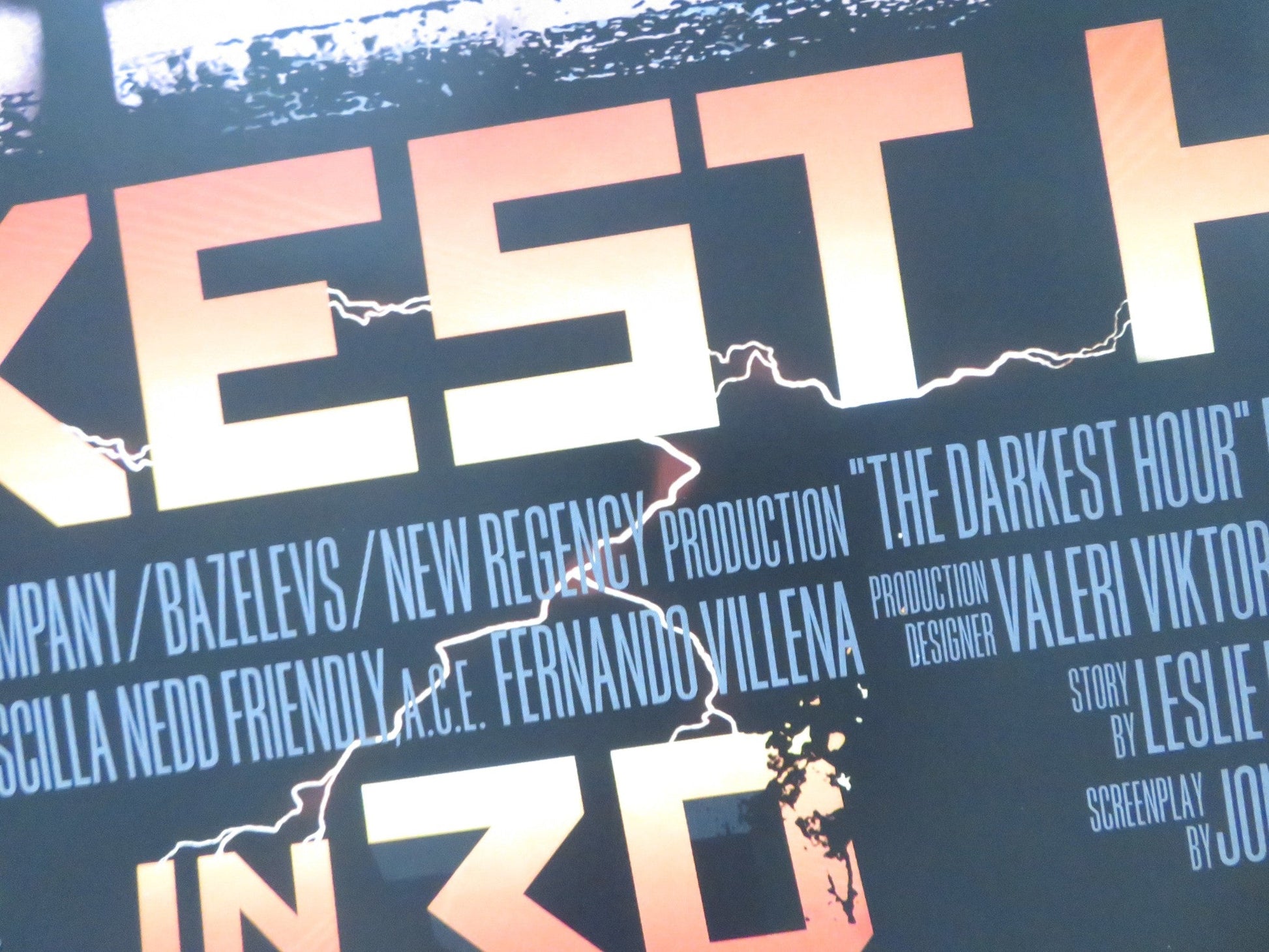 THE DARKEST HOUR UK QUAD (30"x 40") ROLLED POSTER EMILE HIRSCH O. THIRLBY 2011 Rendezvous Cinema Movie posters