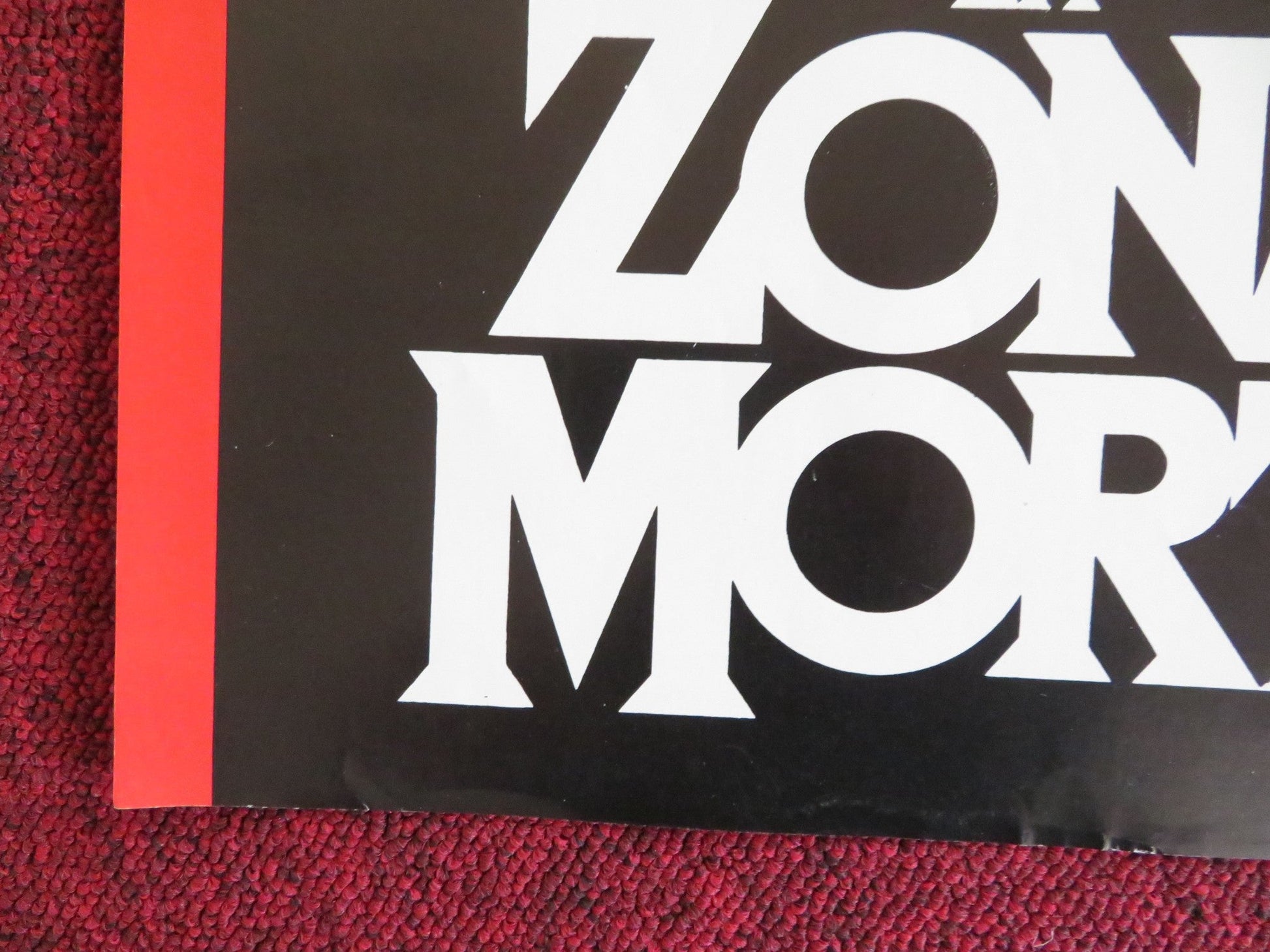 THE DEAD ZONE - A ITALIAN FOTOBUSTA POSTER KING CRONENBERG WALKEN SHEEN 1983 Rendezvous Cinema Movie posters