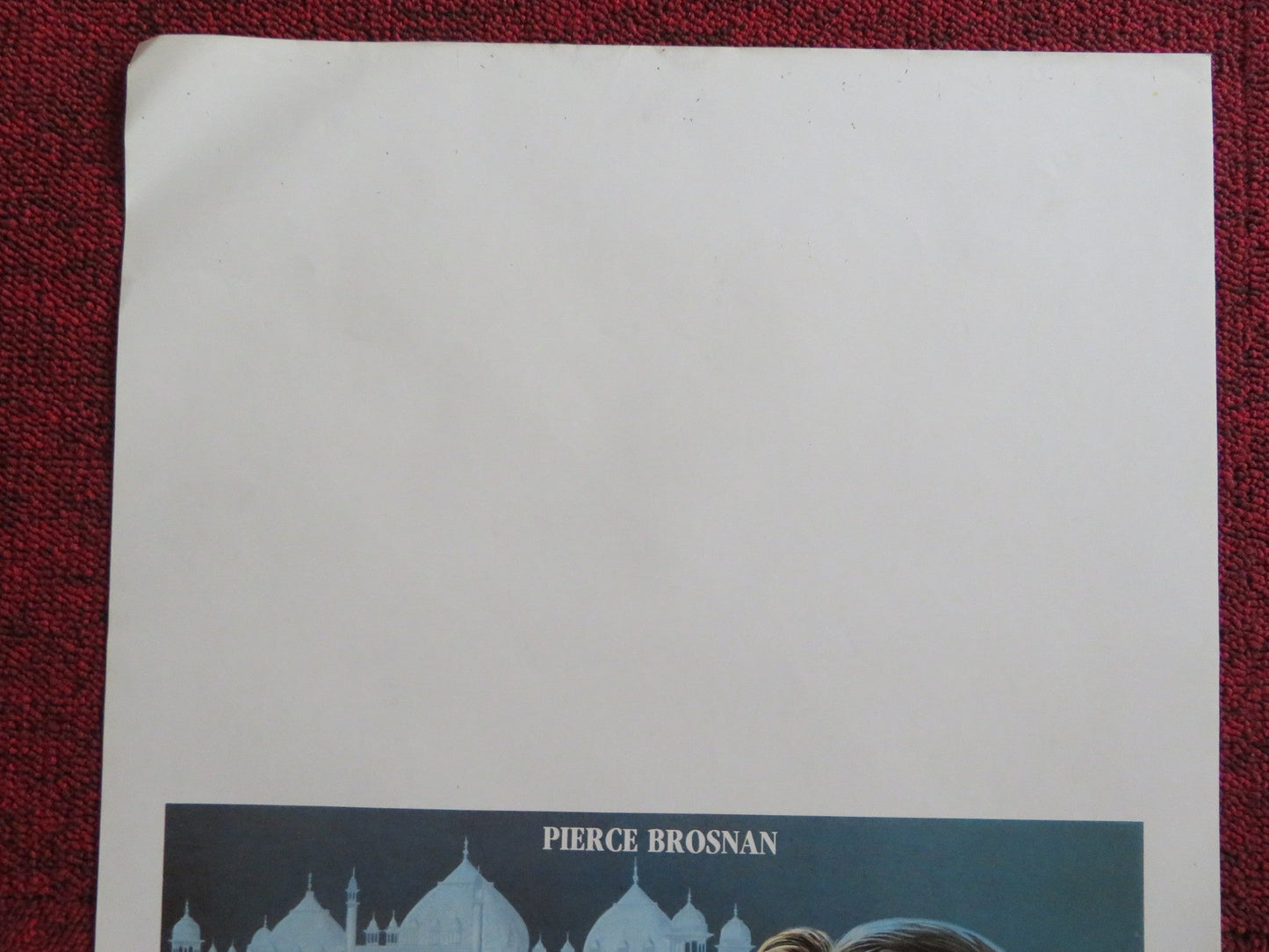 THE DECEIVERS ITALIAN LOCANDINA POSTER PIERCE BROSNAN SHASHI KAPOOR 1988 Rendezvous Cinema Movie posters