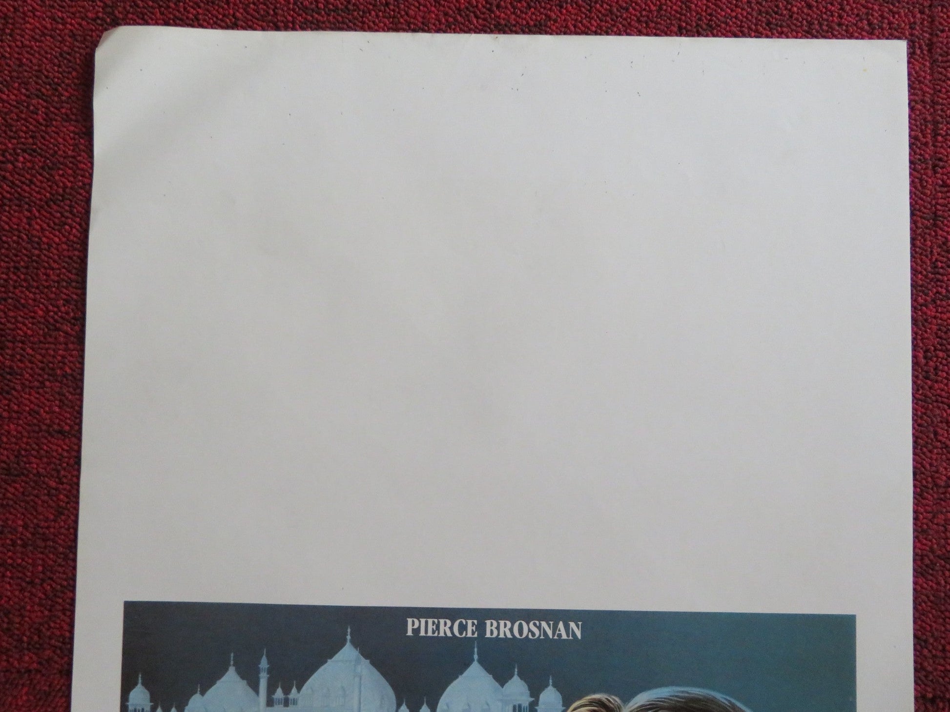 THE DECEIVERS ITALIAN LOCANDINA POSTER PIERCE BROSNAN SHASHI KAPOOR 1988 Rendezvous Cinema Movie posters