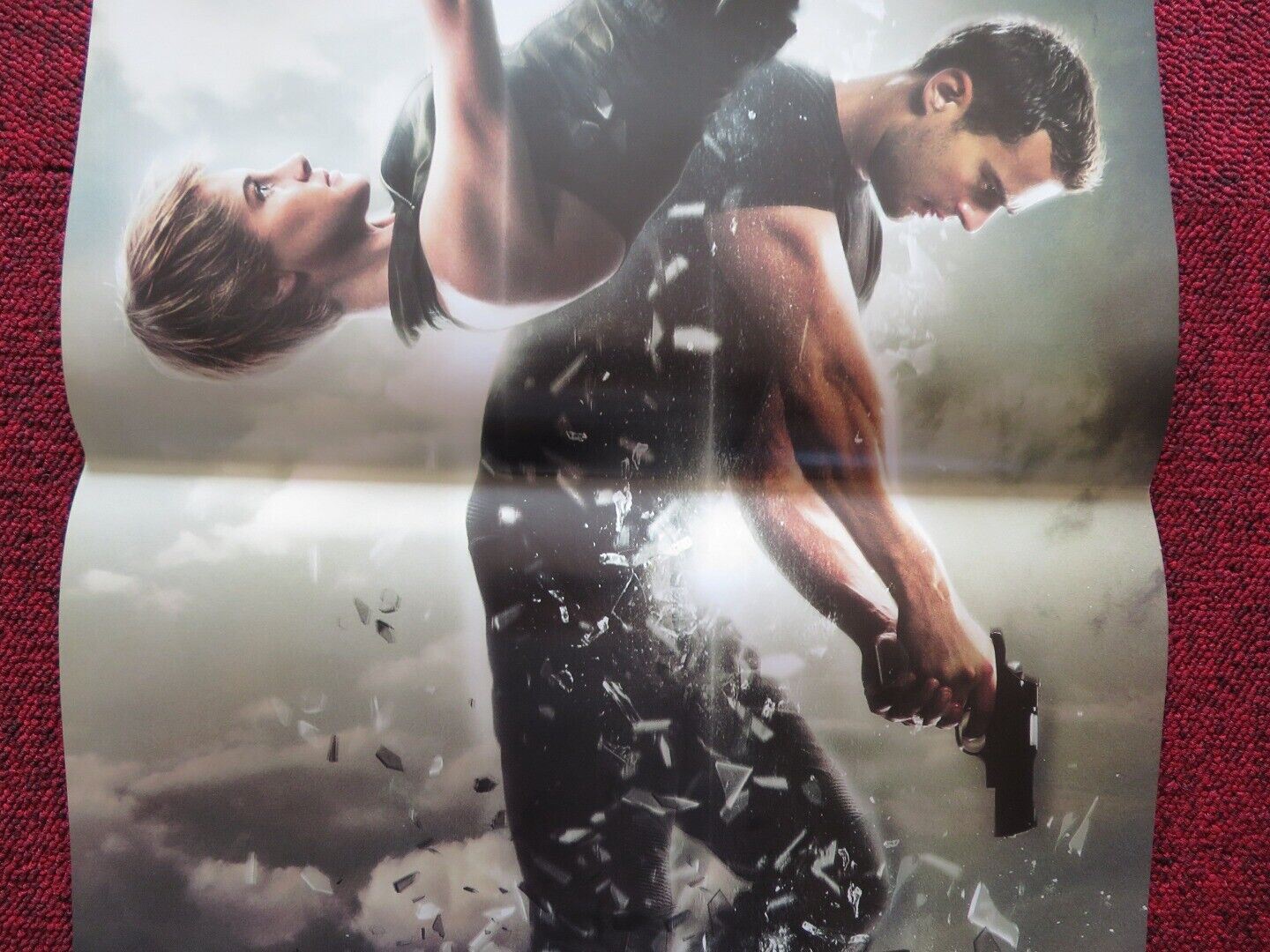 THE DIVERGENT SERIES: INSURGENT ITALIAN LOCANDINA (27"x12.5") POSTER 2015 Rendezvous Cinema Movie posters