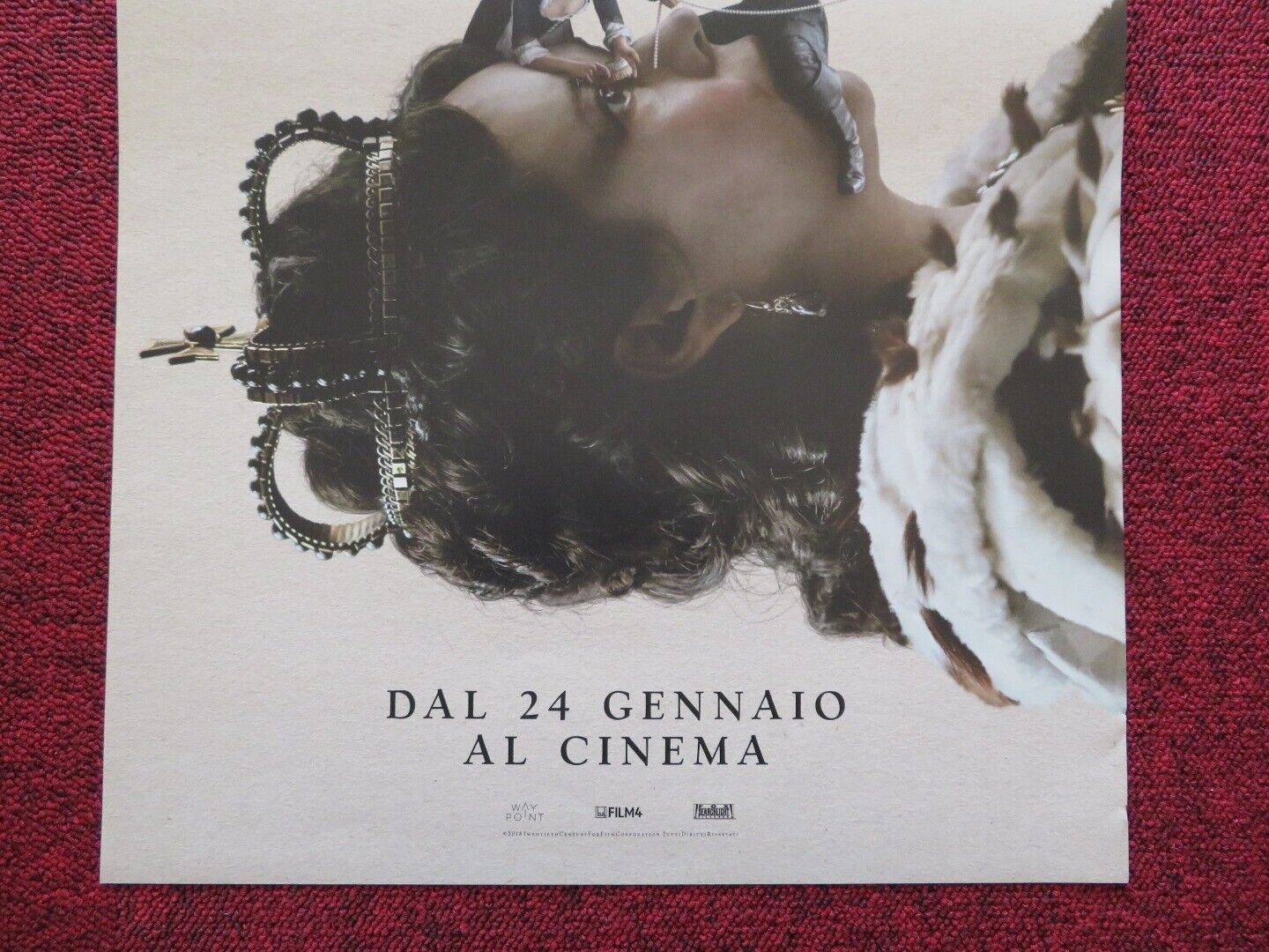 THE FAVOURITE ITALIAN LOCANDINA (27"x13") POSTER OLIVIA COLMAN EMMA STONE 2018 - Rendezvous Cinema