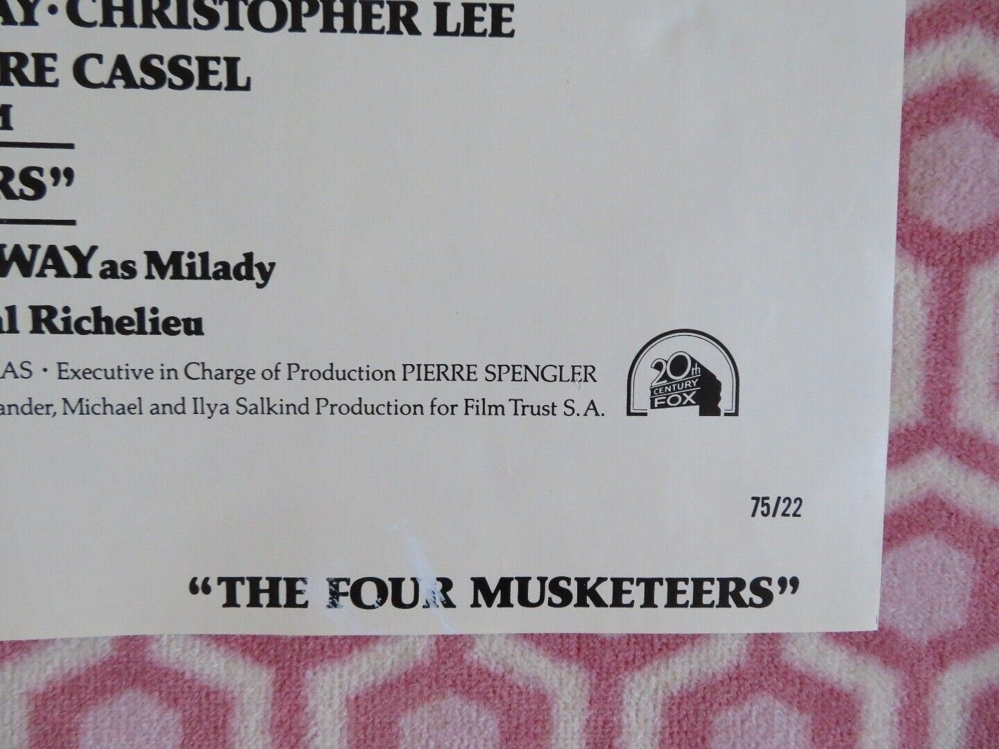 THE FOUR MUSKETEERS STYLE C FOLDED US ONE SHEET POSTER CHRISTOPHER LEE 1975 Movie posters