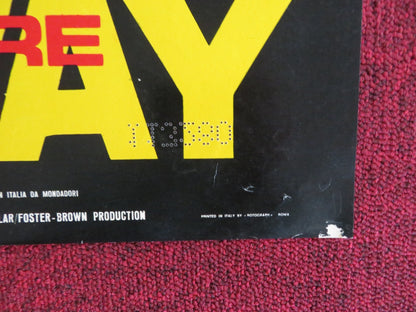 THE GETAWAY - C ITALIAN FOTOBUSTA POSTER STEVE MCQUEEN ALI MACGRAW 1972 Rendezvous Cinema Movie posters