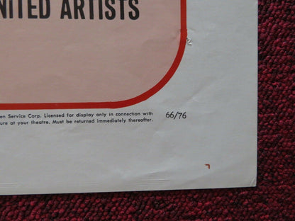 THE GROUP - A FOLDED US ONE SHEET POSTER CANDICE BERGEN JOAN HACKETT 1966 Movie posters