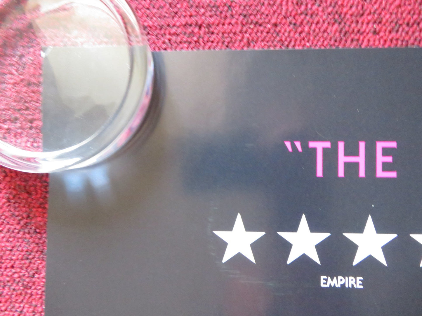 THE GUEST UK QUAD (30"x 40") ROLLED POSTER DAN STEVENS MAIKA MONROE 2014 Rendezvous Cinema Movie posters