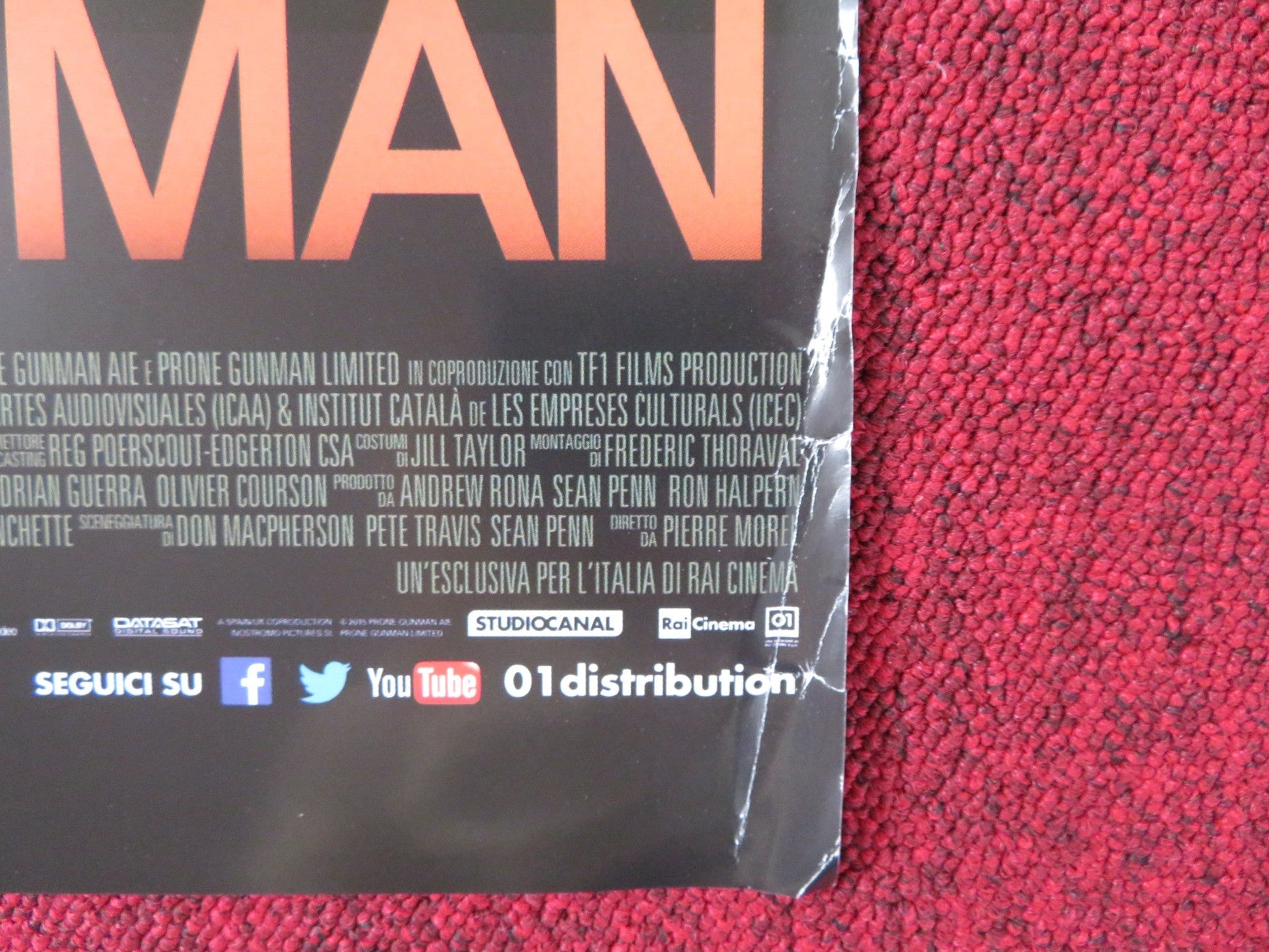 THE GUNMAN ITALIAN LOCANDINA POSTER SEAN PENN JAVIER BARDEM 2015 Rendezvous Cinema Movie posters