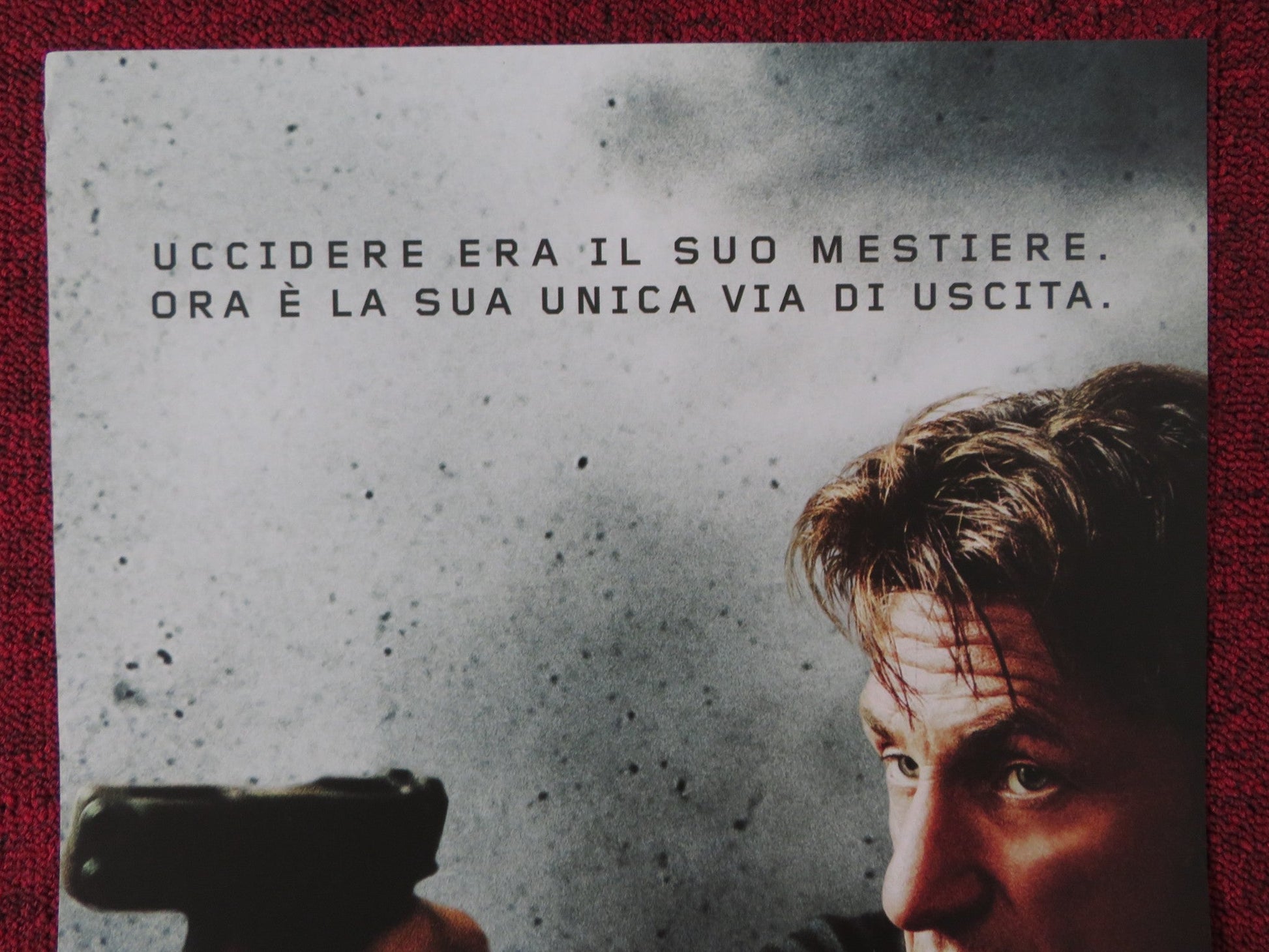 THE GUNMAN ITALIAN LOCANDINA POSTER SEAN PENN JAVIER BARDEM 2015 Rendezvous Cinema Movie posters
