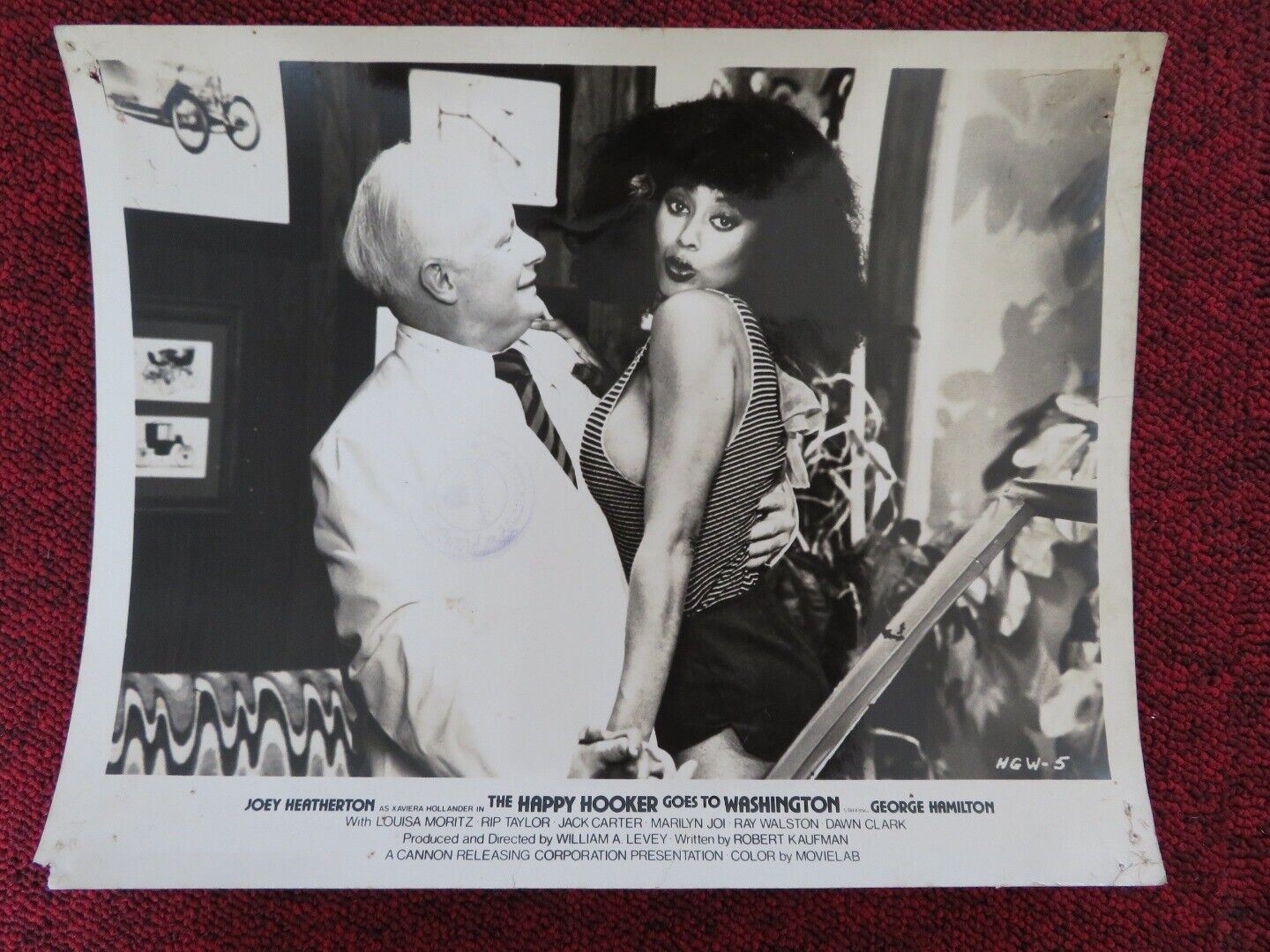 THE HAPPY HOOKER GOES TO WASHINGTON - D LOBBY CARD GEORGE HAMILTON J. HEATHERTON Rendezvous Cinema Movie posters