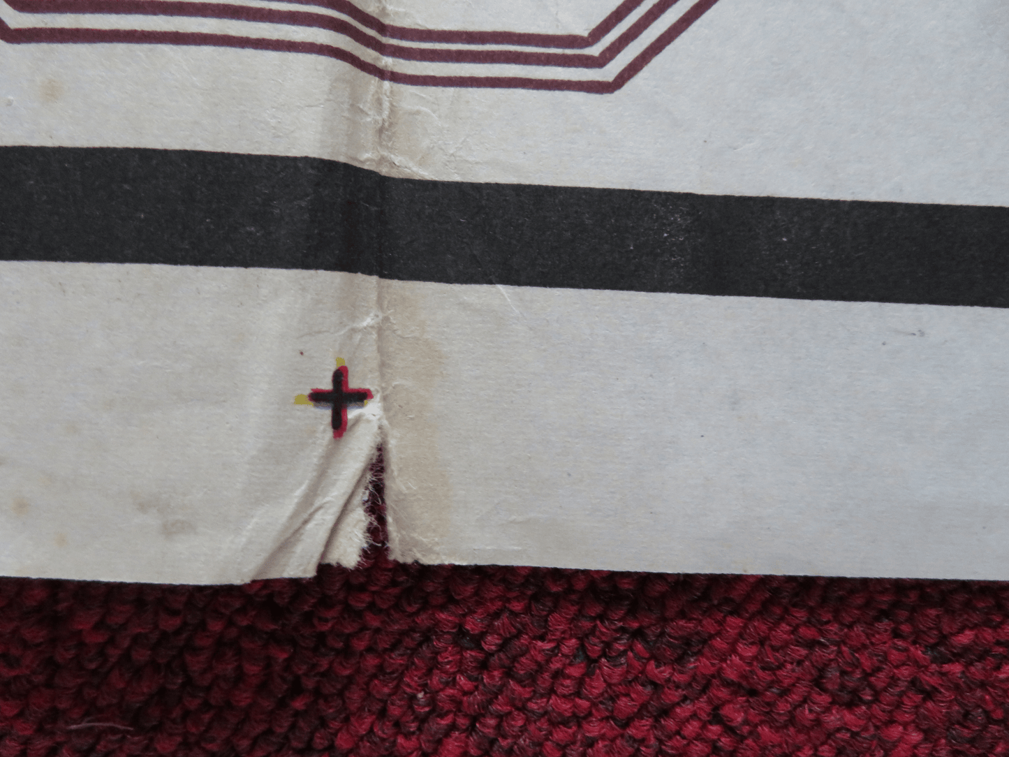 THE HILLS RUN RED FOLDED ARGENTINA ONE SHEET POSTER THOMAS HUNTER HENRY SILVA Rendezvous Cinema Movie posters