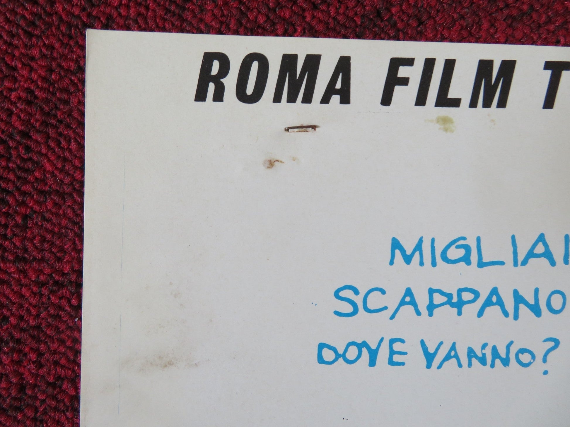 THE INNOCENT ABROAD ITALIAN LOCANDINA POSTER DORIS ARDEN VERONIQUE VENDELL 1975 Rendezvous Cinema Movie posters