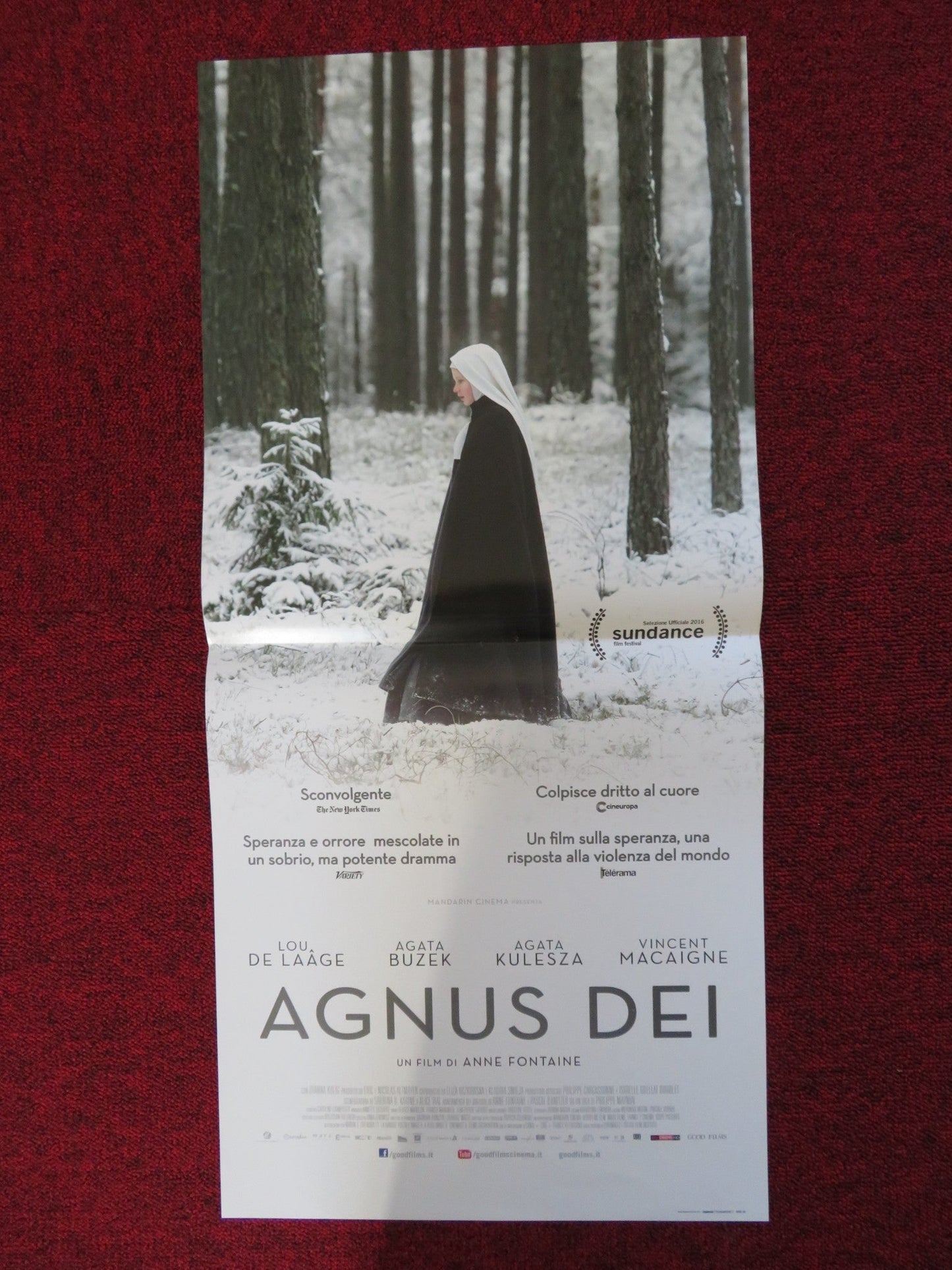 THE INNOCENTS ITALIAN LOCANDINA POSTER LOU DE LAAGE AGATA BUZEK 2016 Rendezvous Cinema Movie posters