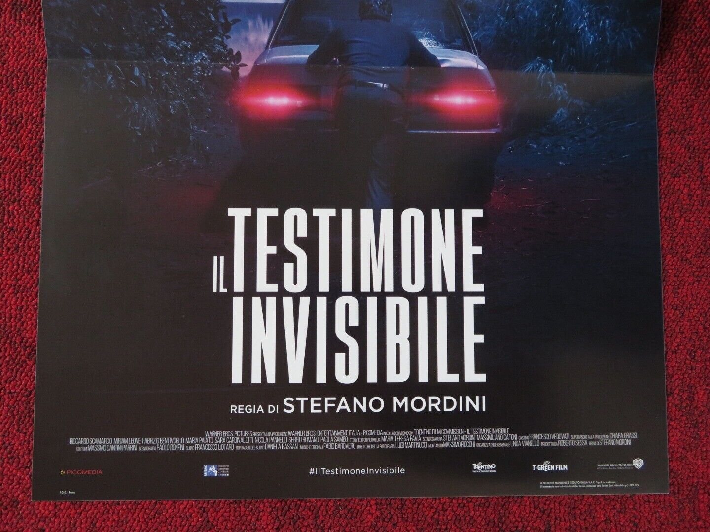 THE INVISIBLE WITNESS ITALIAN LOCANDINA (26.5"x12.5") POSTER MIRIAM LEONE 2018 - Rendezvous Cinema
