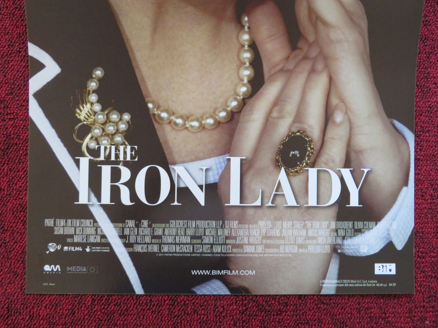 THE IRON LADY ITALIAN LOCANDINA POSTER MERYL STREEP JIM BROADBENT 2011 Rendezvous Cinema Movie posters