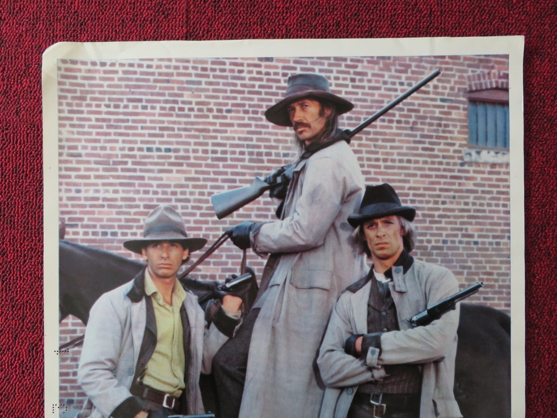 THE LONG RIDERS - C ITALIAN FOTOBUSTA POSTER DAVID CARRIDINE DENNIS QUAID 1980 Rendezvous Cinema Movie posters