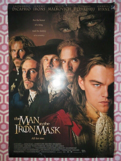 THE MAN IN THE IRON MASK US ONE SHEET ROLLED POSTER LEONARDO DICAPRIO Movie posters