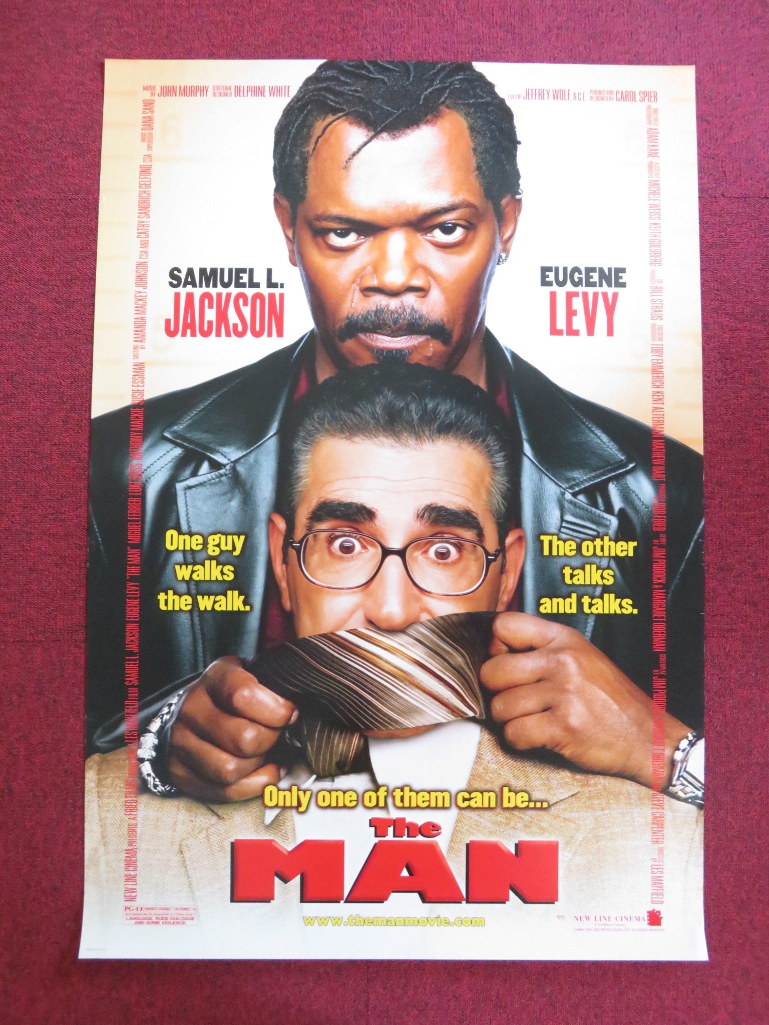 THE MAN US ONE SHEET ROLLED POSTER SAMUEL L. JACKSON EUGENE LEVY 2005 Rendezvous Cinema Movie posters