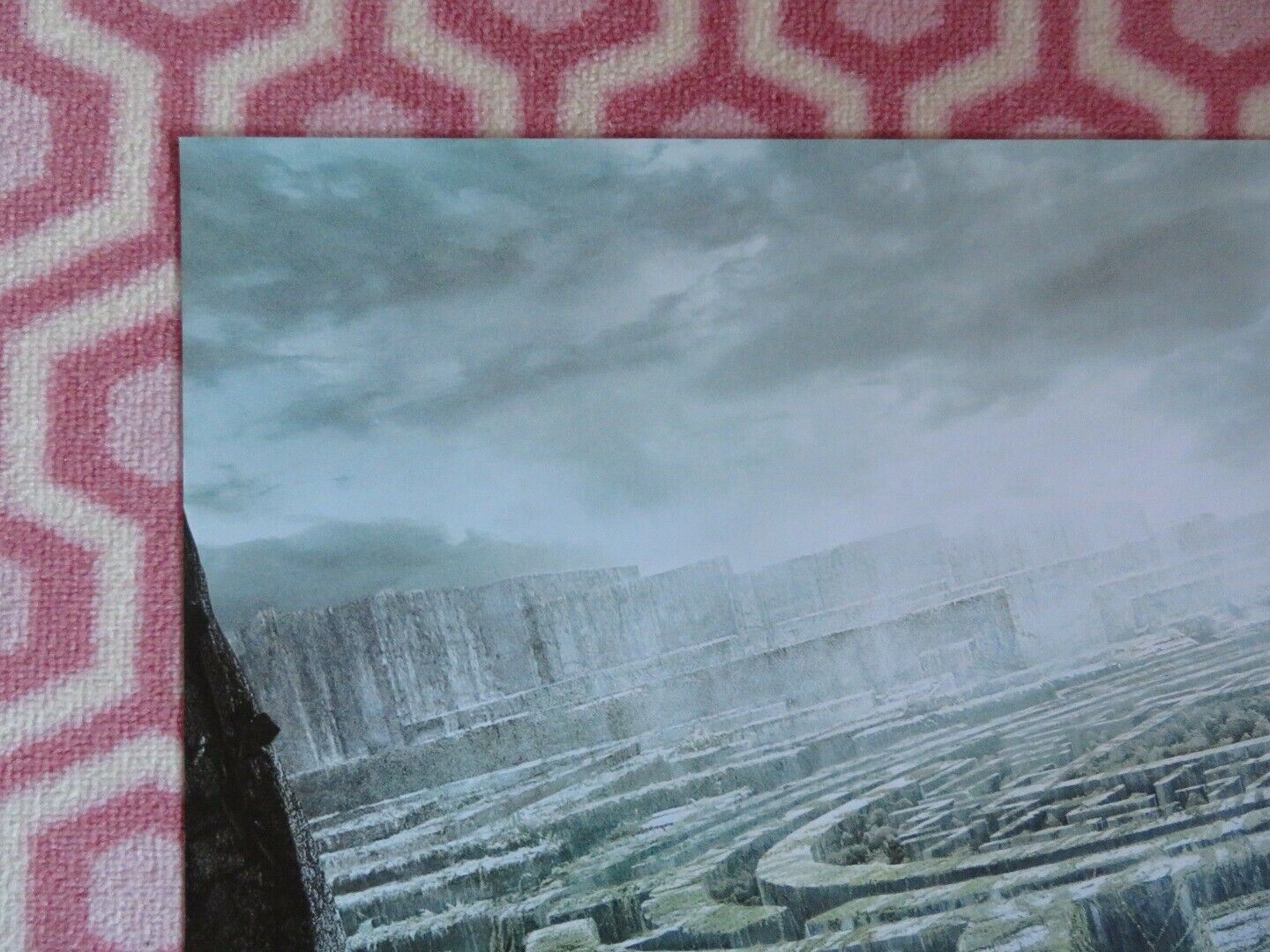 THE MAZE RUNNER VERSION B US ONE SHEET ROLLED POSTER JAMES DASHNER DYLAN O'BRIEN Movie posters