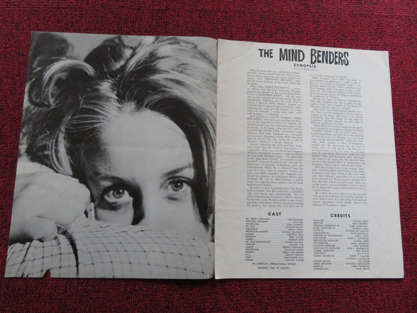 THE MIND BENDERS US PRESSBOOK UNCUT DIRK BOGADE MARY URE 1963 Rendezvous Cinema Movie posters