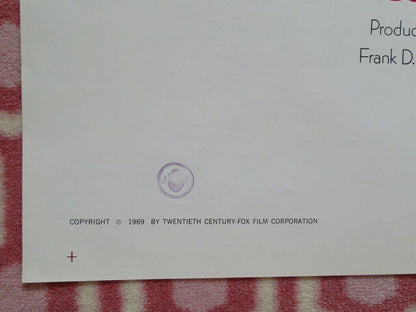 THE ONLY GAME IN TOWN US ONE SHEET POSTER GEORGE STEVENS 1969 Movie posters