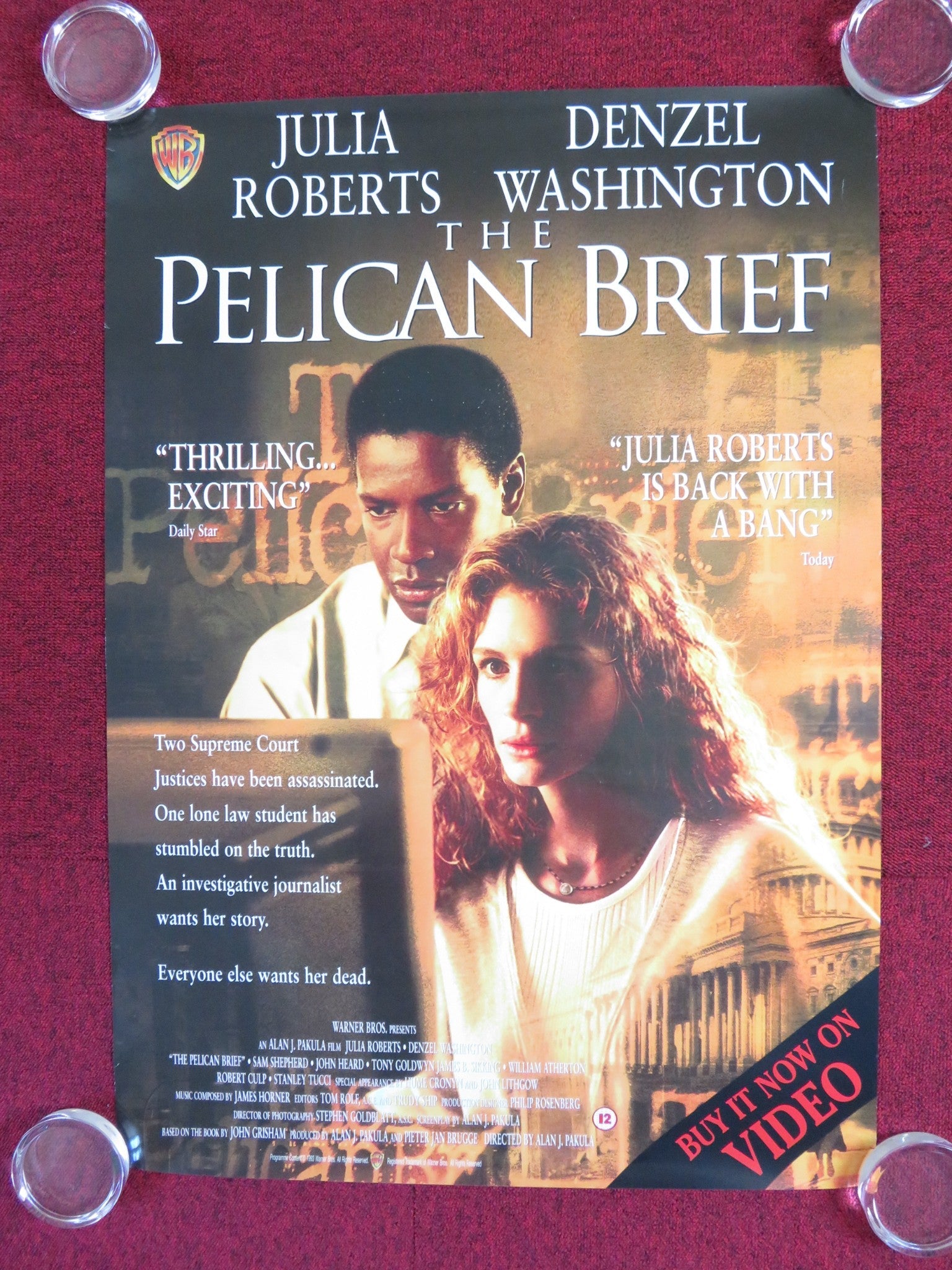 THE PELICAN BRIEF VHS VIDEO POSTER ROLLED JULIA ROBERTS DENZEL WASHINGTON 1993 Rendezvous Cinema Movie posters