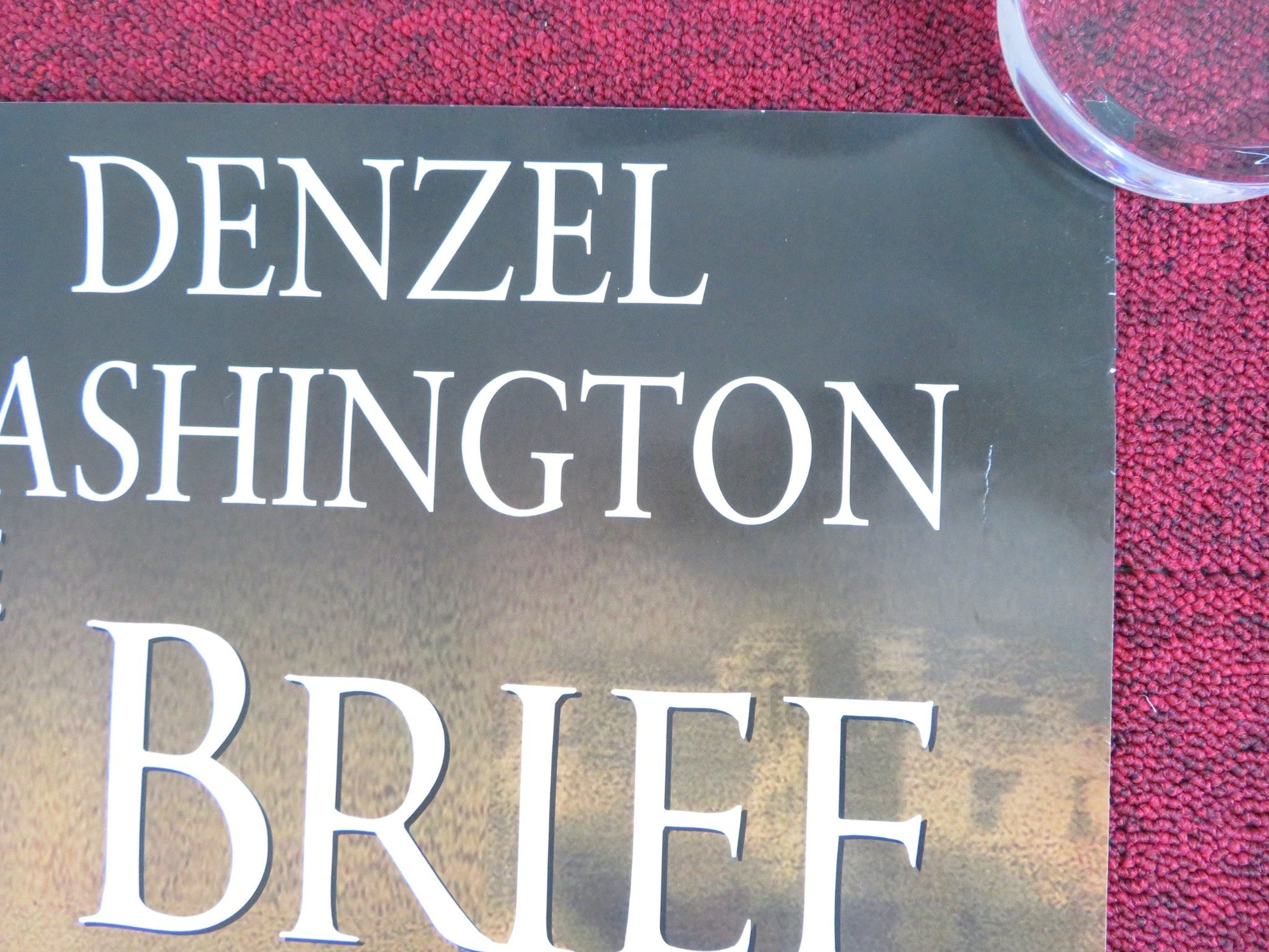 THE PELICAN BRIEF VHS VIDEO POSTER ROLLED JULIA ROBERTS DENZEL WASHINGTON 1993 Rendezvous Cinema Movie posters
