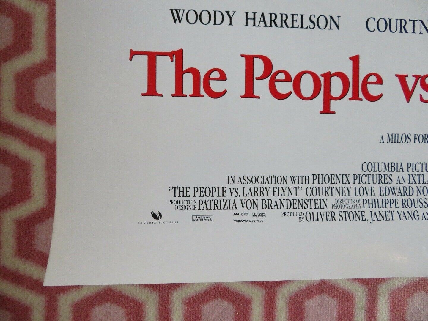 THE PEOPLE VS. LARRY FLYNT US ONE SHEET ROLLED POSTER WOODY HARRELSON 1996 Movie posters