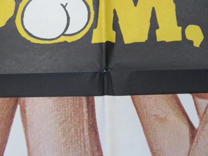 THE POM POM GIRLS SPANISH POSTER ROBERT CARRADINE JENNIFER ASHLEY 1976 Rendezvous Cinema Movie posters