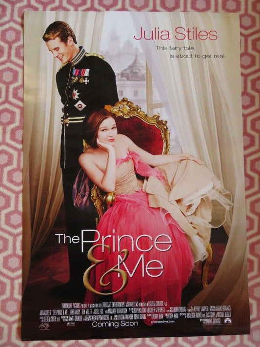 THE PRINCE & ME ONE SHEET ROLLED POSTER JULIA STILES LUKE MABLY 2004 - Rendezvous Cinema