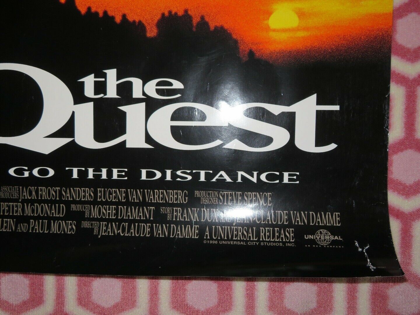THE QUEST US ONE SHEET ROLLED POSTER VAN DAMME ROGER MOORE 1996 Movie posters