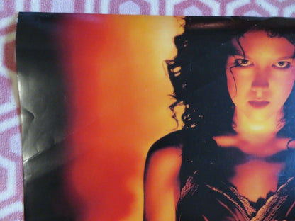 THE RAGE CARRIE 2 US ONE SHEET ROLLED POSTER STEPHEN KING EMILY BERGL 1999 - Rendezvous Cinema