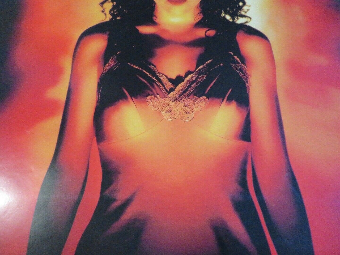 THE RAGE CARRIE 2 US ONE SHEET ROLLED POSTER STEPHEN KING EMILY BERGL 1999 - Rendezvous Cinema